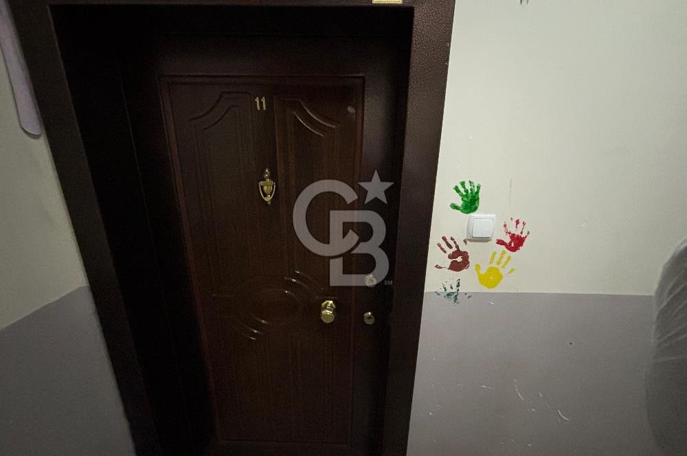 KÜÇÜKÇEKMECE CUMHURİYETTE 3+1 FIRSAT NET 110 M2 SATILIK DAİRE
