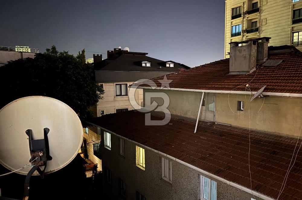 KÜÇÜKÇEKMECE CUMHURİYETTE 3+1 FIRSAT NET 110 M2 SATILIK DAİRE