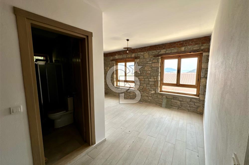 ONU KAPANMAZ DENIZ MANZARALI TAM MUSTAKIL VILLA
