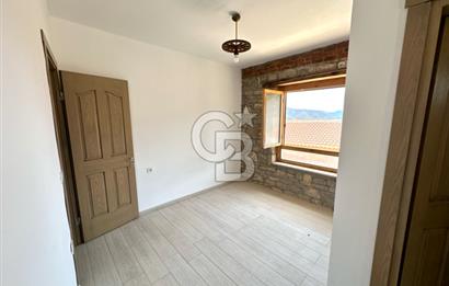 ONU KAPANMAZ DENIZ MANZARALI TAM MUSTAKIL VILLA
