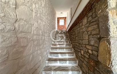 ONU KAPANMAZ DENIZ MANZARALI TAM MUSTAKIL VILLA
