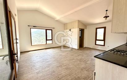 ONU KAPANMAZ DENIZ MANZARALI TAM MUSTAKIL VILLA