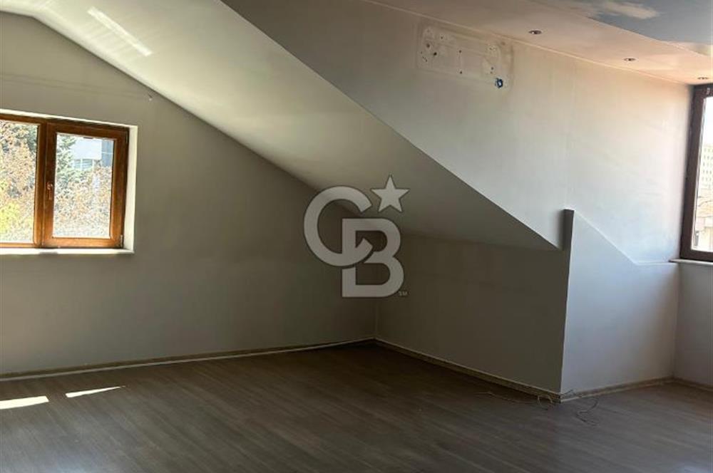 ÇANKAYA AŞAĞI ÖVEÇLER 8+1 SATILIK DAİRE
