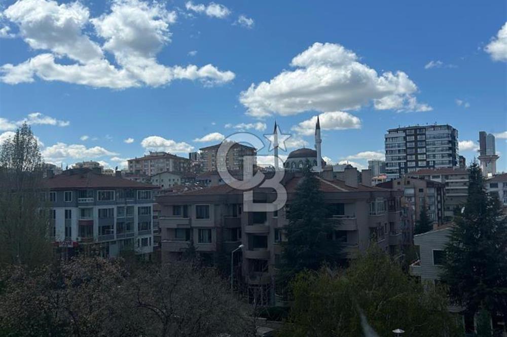 ÇANKAYA AŞAĞI ÖVEÇLER 8+1 SATILIK DAİRE