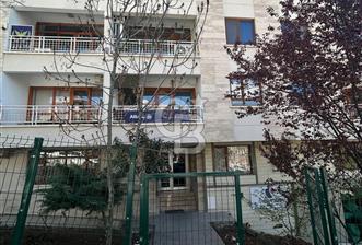 ÇANKAYA AŞAĞI ÖVEÇLER 8+1 SATILIK DAİRE