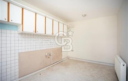 Yenifoça'da Satılık Denize Sıfır 4+1 Villa