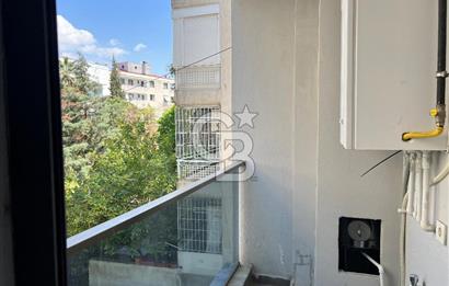 Karşıyaka Sahile Yürüme Mesafesinde Satılık 2+1 Daire