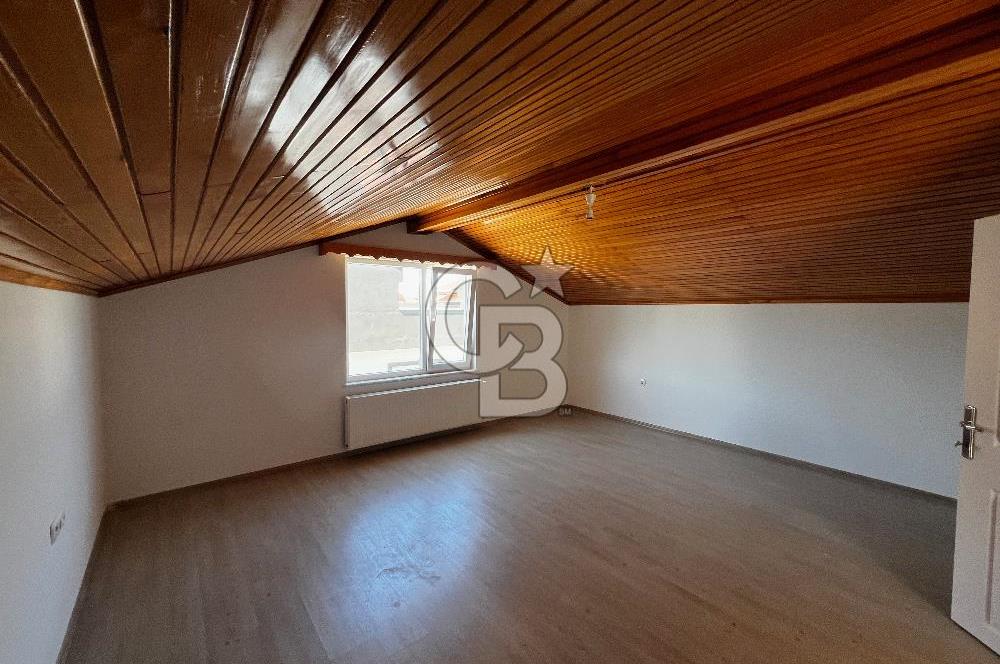 ESENLER MAHALLESİ BARIŞ CADDESİ SATILIK 4+1 DUBLEKS !!
