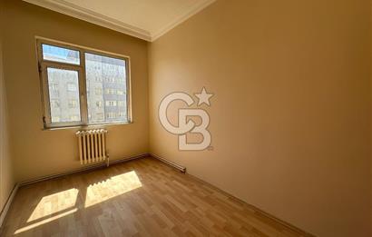 BEYLİKDÜZÜ METROBÜSE 2 DAKİKA SİTE İÇERİSİ 3+1 KİRALIK DAİRE