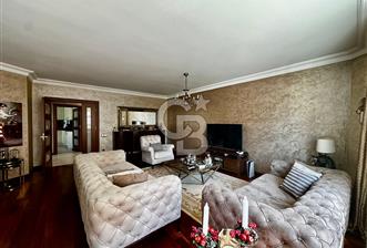 ACIBADEM ÇAMLIK SİTESİNDE BAKIMLI 4+1 SATILIK DAİRE