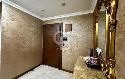 ACIBADEM ÇAMLIK SİTESİNDE BAKIMLI 4+1 SATILIK DAİRE