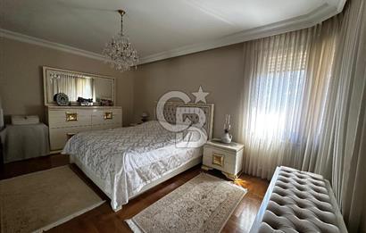 ACIBADEM ÇAMLIK SİTESİNDE BAKIMLI 4+1 SATILIK DAİRE