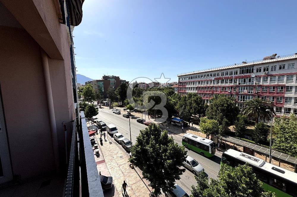 Denizli Devlet Hastanesi Karşısında, Merkezi Konumda Geniş Ofis