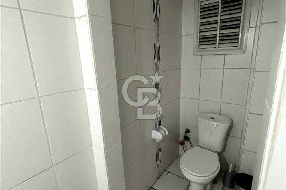 Denizli Devlet Hastanesi Karşısında, Merkezi Konumda Geniş Ofis