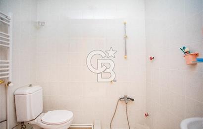 Yenifoça'da Satılık Denize Sıfır 4+1 Villa