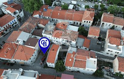 Yenifoça Merkez'de Satılık Arsa