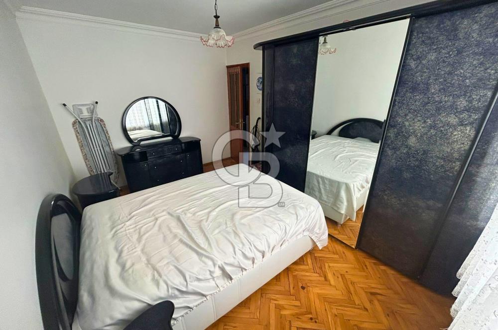 EŞYALI Lapseki Merkezde 85 m² 2+1 Boğaz Manzaralı Ara Kat