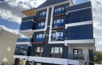 İNCEK MERKEZ’DE ARA KAT 75 M2 NET KULLANIMLI 2+1 KİRALIK DAİRE