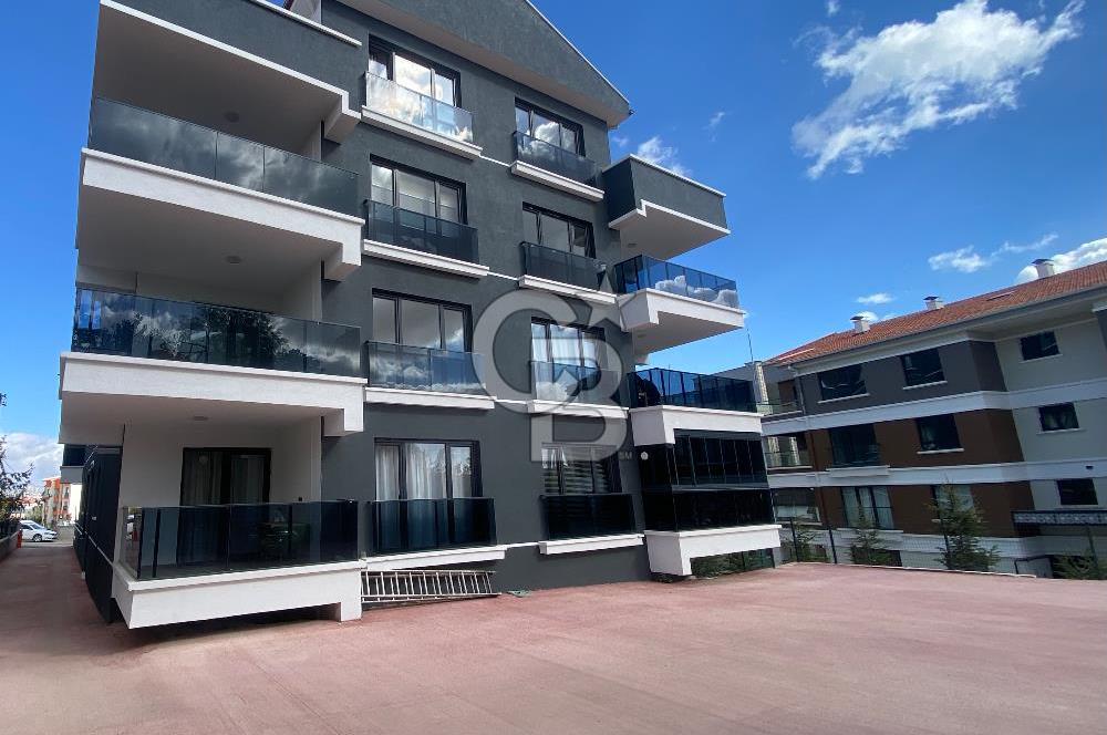 İNCEK MERKEZ’DE ARA KAT 75 M2 NET KULLANIMLI 2+1 KİRALIK DAİRE