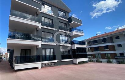 İNCEK MERKEZ’DE ARA KAT 75 M2 NET KULLANIMLI 2+1 KİRALIK DAİRE