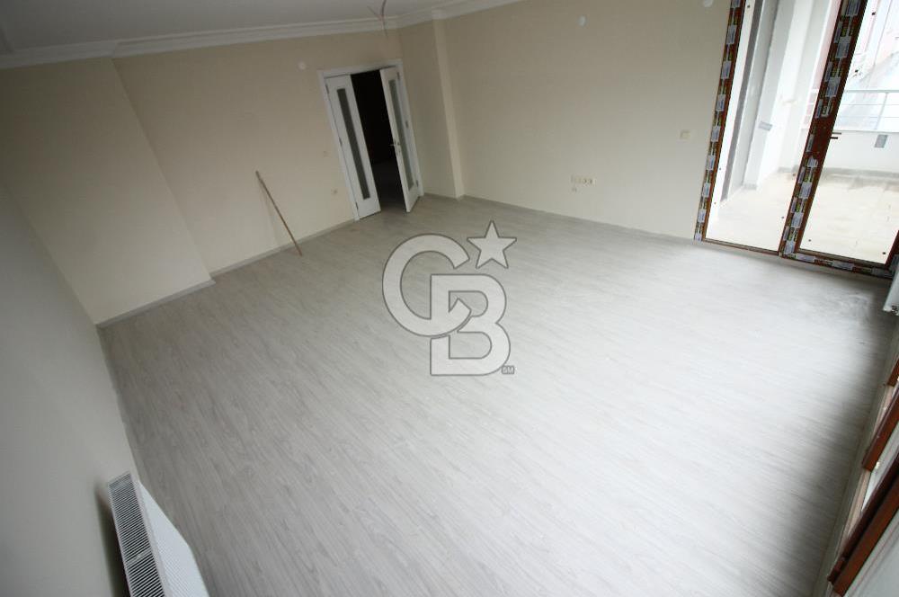 TRABZON KONAKLAR'DA GÜVENLİKLİ SİTEDE 3+1 SATILIK DAİRE