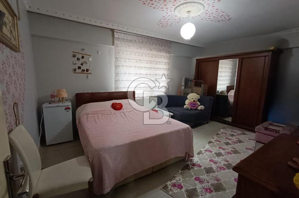 MENEMEN ESATPAŞA DA SATILIK 3+1 DAİRE 