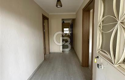 Foça Kazım Dirik'te Kiralık 3+1 Kapalı Mutfaklı Daire