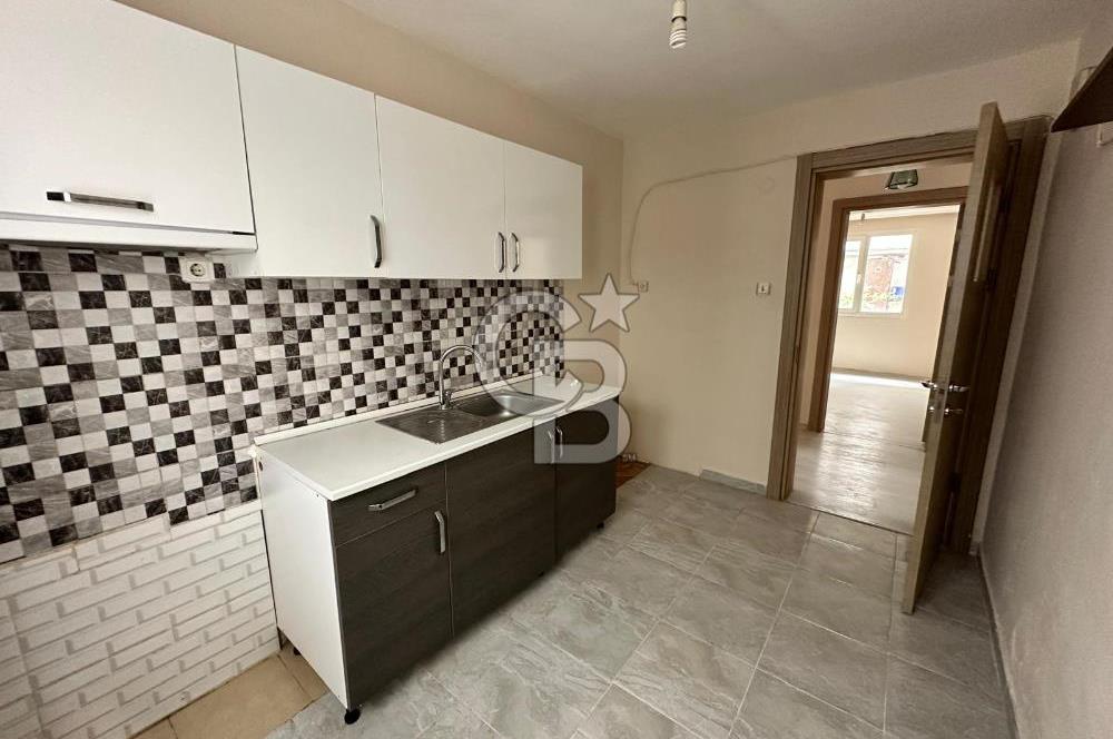 Foça Kazım Dirik'te Kiralık 3+1 Kapalı Mutfaklı Daire