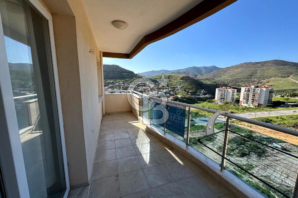 BAYRAKLI BARIŞ SİTESİ 3+1 SATILIK DAİRE
