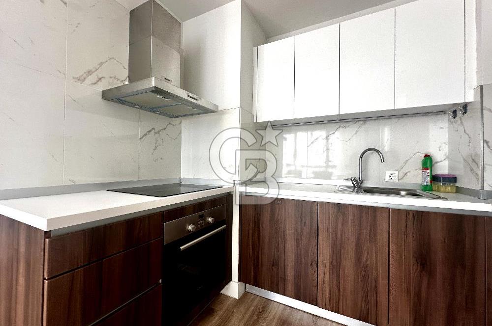 BAHÇEŞEHİR AKZİRVE STRADA SATILIK 1+1 YATIRIMLIK DAİRE