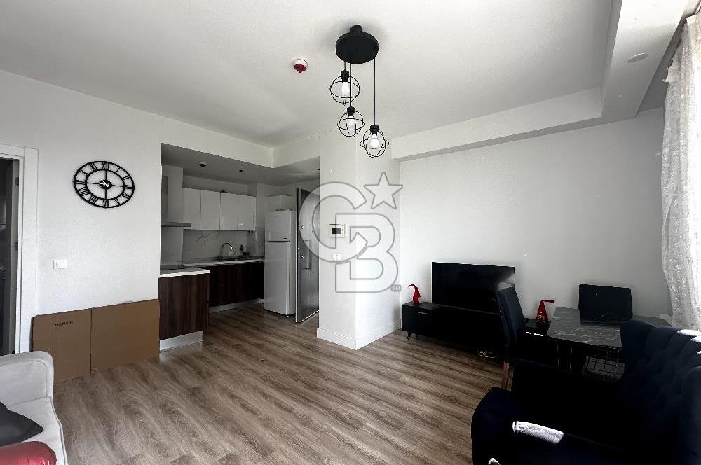 BAHÇEŞEHİR AKZİRVE STRADA SATILIK 1+1 YATIRIMLIK DAİRE