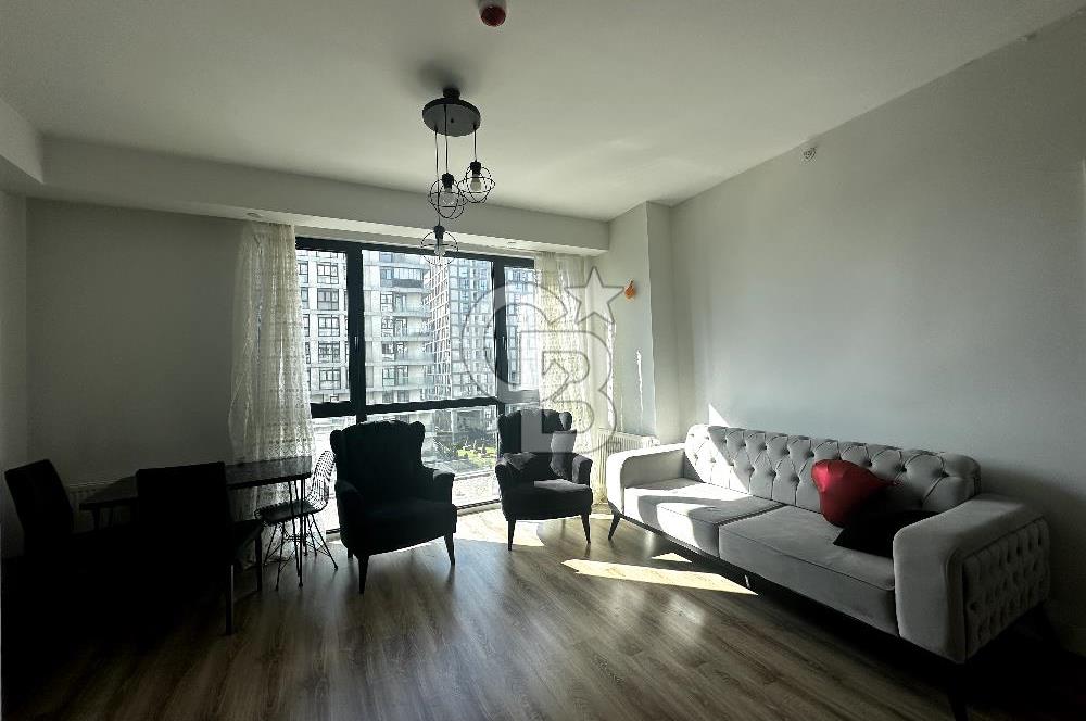 BAHÇEŞEHİR AKZİRVE STRADA SATILIK 1+1 YATIRIMLIK DAİRE