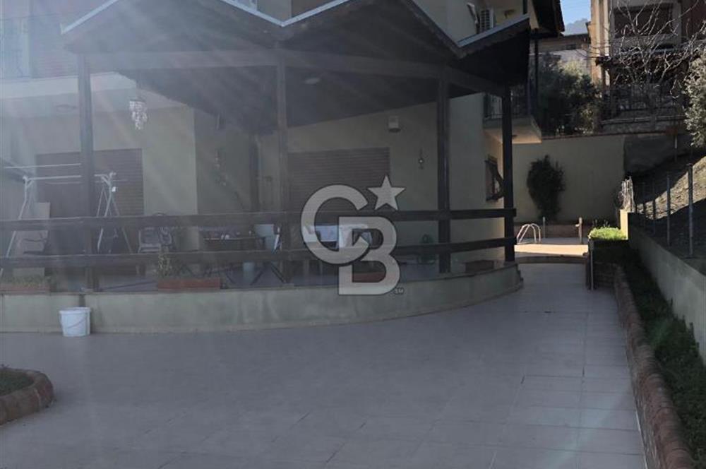MANİSA SALİHLİ HAVUZLU SATILIK VİLLA 