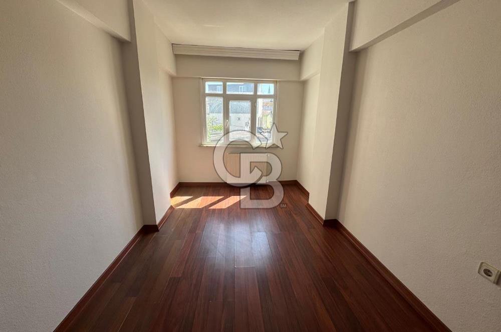 Sancaktepe Yenidoğan Mahallesinde 2+1 Ara Kat Kiralık Daire