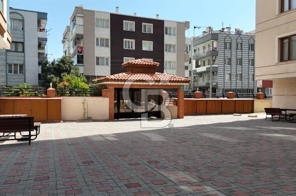 İZMİR BUCA UÇANYOL YAKINI SİTE İÇERİSİNDE 3+1 SATILIK DAİRE