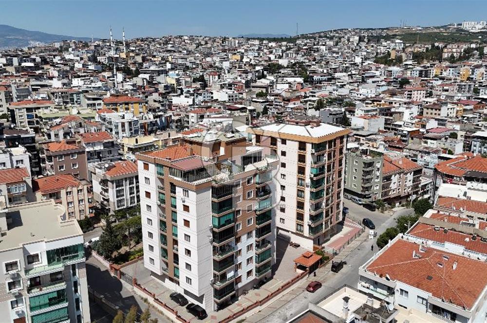 İZMİR BUCA UÇANYOL YAKINI SİTE İÇERİSİNDE 3+1 SATILIK DAİRE