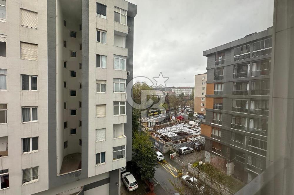 Feneryolu 3+1 Satılık Daire, Marmara Üni Karşısı