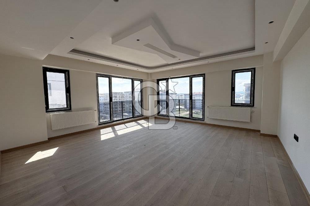 KARACAÖREN'DE ANA YOLA CEPHE, KONFORLU VE MODERN 3+1 DAİRE!