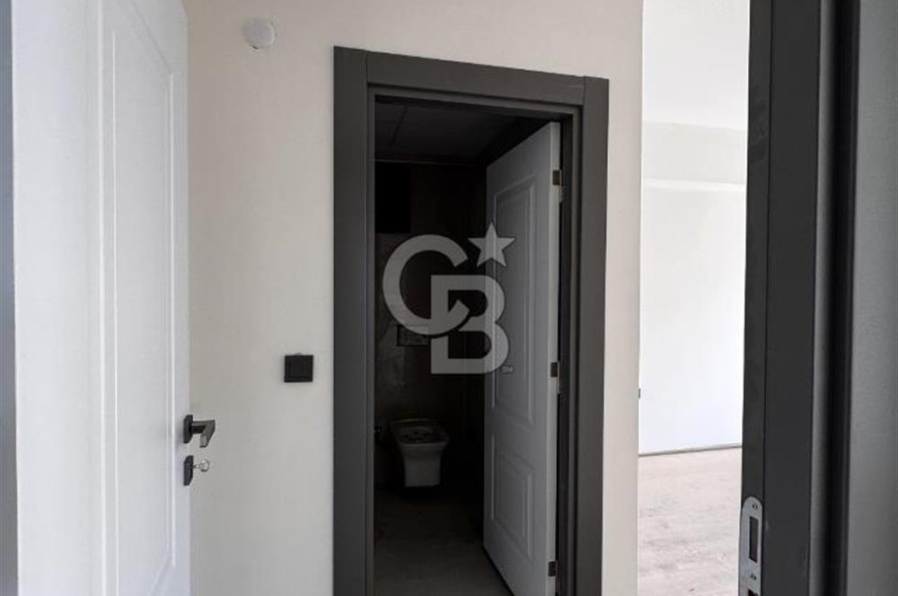 KARACAÖREN'DE ANA YOLA CEPHE, KONFORLU VE MODERN 3+1 DAİRE!