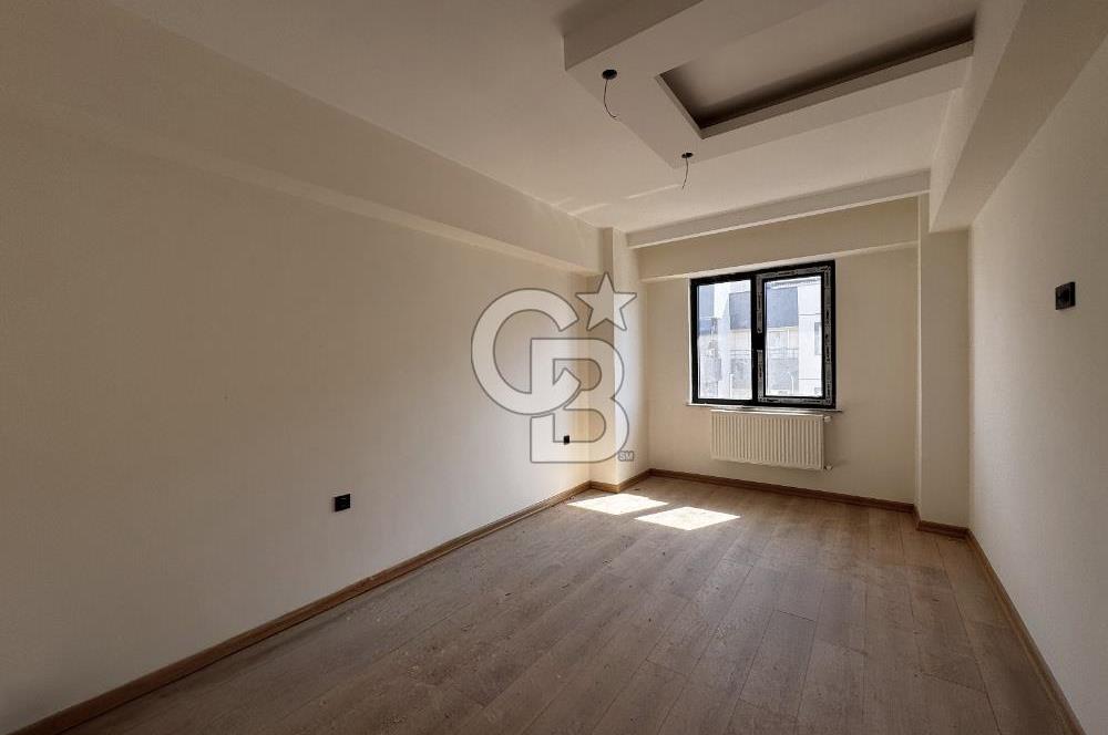 KARACAÖREN'DE ANA YOLA CEPHE, KONFORLU VE MODERN 3+1 DAİRE!