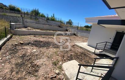 Urla'da Deniz Manzaralı Değerinin Altında Satılık Lüks Villa4+1 4 Banyo