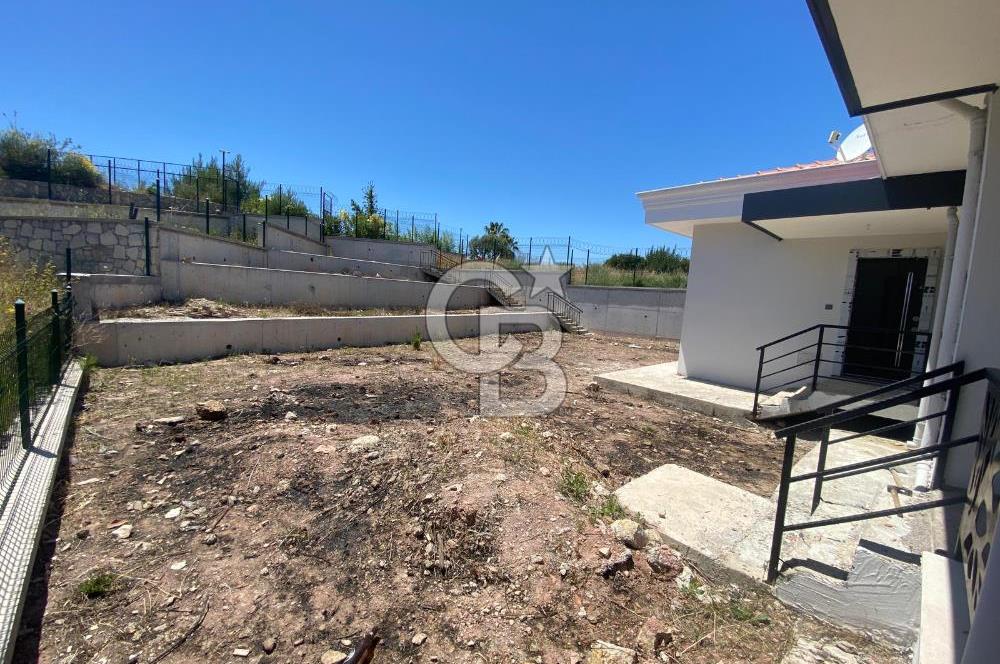 Urla'da Deniz Manzaralı Değerinin Altında Satılık Lüks Villa4+1 4 Banyo