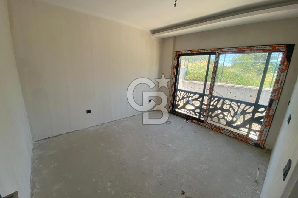 Urla'da Deniz Manzaralı Değerinin Altında Satılık Lüks Villa4+1 4 Banyo