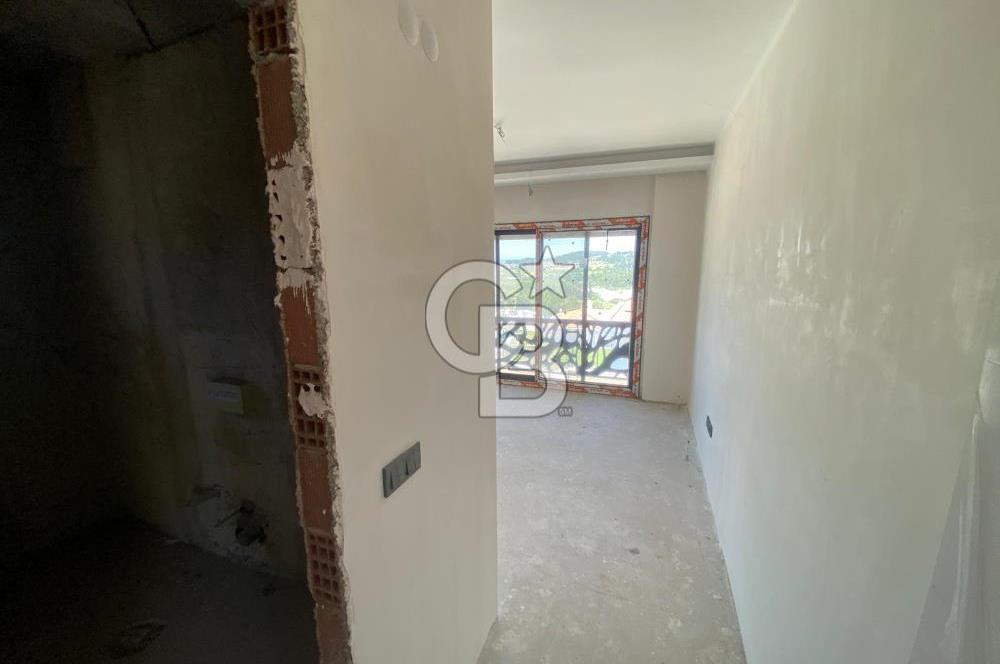 Urla'da Deniz Manzaralı Değerinin Altında Satılık Lüks Villa4+1 4 Banyo