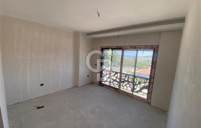 Urla'da Deniz Manzaralı Değerinin Altında Satılık Lüks Villa4+1 4 Banyo