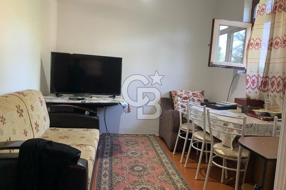 ÇUBUK TAŞPINARDA ASVALT YOLA ÇEPHE SATILIK ÇİFLİK EVİ