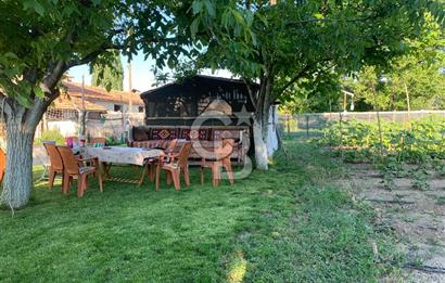 ÇUBUK TAŞPINARDA ASVALT YOLA ÇEPHE SATILIK ÇİFLİK EVİ