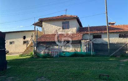 ÇUBUK TAŞPINARDA ASVALT YOLA ÇEPHE SATILIK ÇİFLİK EVİ