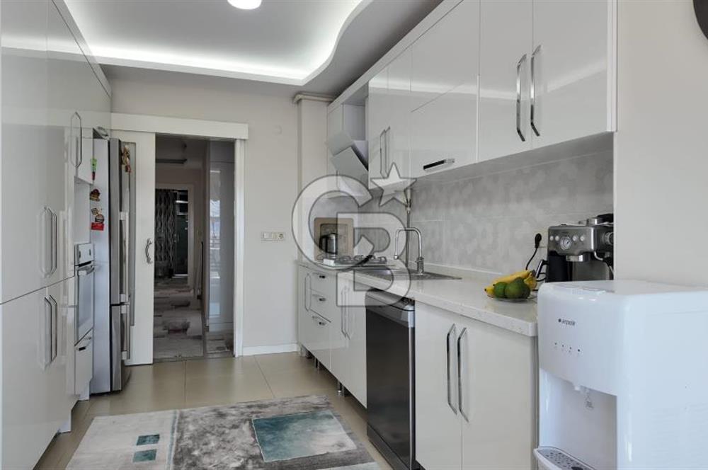 İZMİR BUCA UÇANYOL YAKINI SİTE İÇERİSİNDE 3+1 SATILIK DAİRE