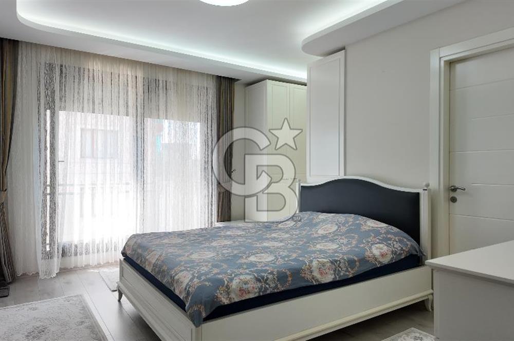 İZMİR BUCA UÇANYOL YAKINI SİTE İÇERİSİNDE 3+1 SATILIK DAİRE